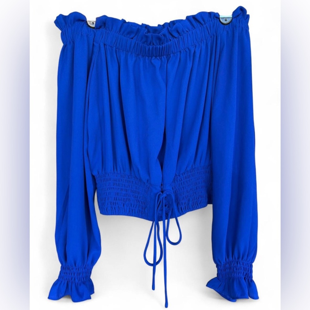 NWOT Women's Blashe‎ Off The Shoulder Smocked Ruffle Blouse Size Medium